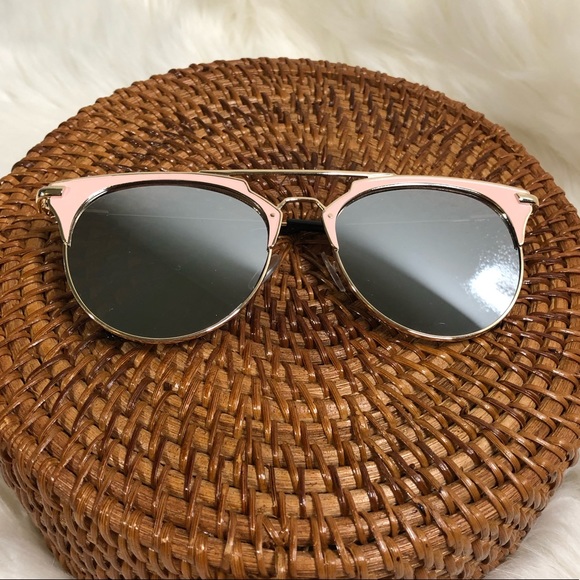 PINK-Sunglasses - Picture 2 of 4